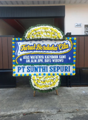 Papan Bunga Duka di Picung