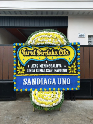 Papan Bunga Duka di Picung